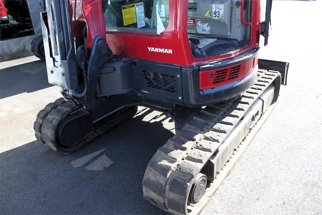 Foto 5 Miniexcavadora Yanmar ViO33 | VENDIDA 