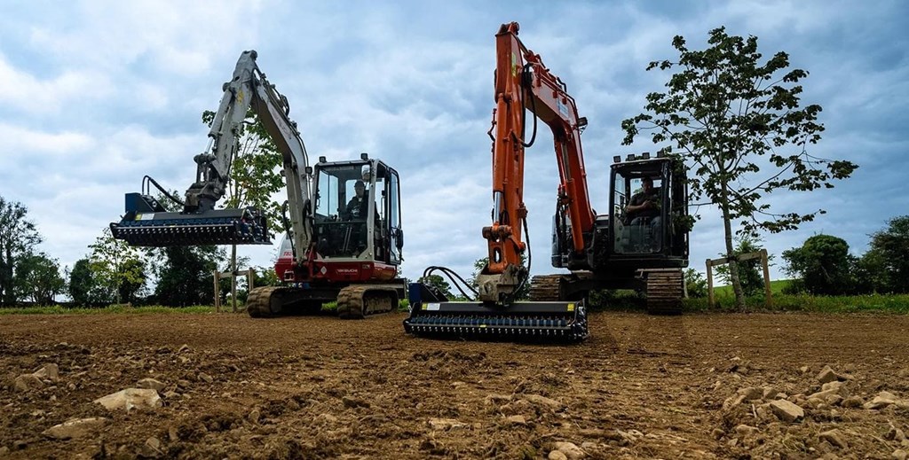 ¿Por qué los implementos para excavadoras G-Rake ayudan a ganar en ahorro?