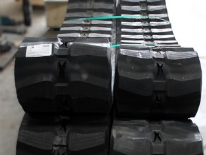 ¿Qué cadenas de goma serán más adecuadas para mi miniexcavadora?